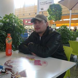 Akmal, 23 года, Санкт-Петербург