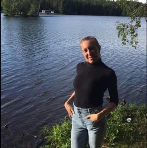 Девушки в Санкт-Петербурге: Елена, 40 - ищет парня из Санкт-Петербурга