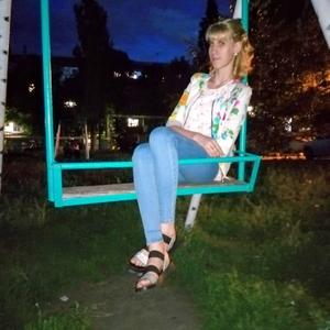 Девушки в Саратове: Тася, 24 - ищет парня из Саратова