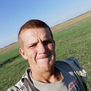 Виктор, 31 год, Называевск