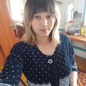 Девушки в Горно-Алтайске: Анжела, 30 - ищет парня из Горно-Алтайска