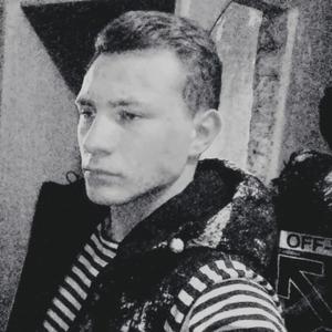Андрей, 22 года, Сургут