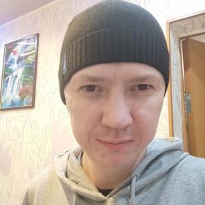 Парни в Ханты-Мансийске: Василий, 36 - ищет девушку из Ханты-Мансийска