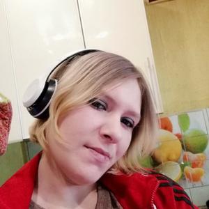 Девушки в Узловая: Елена Павловна, 31 - ищет парня из Узловая