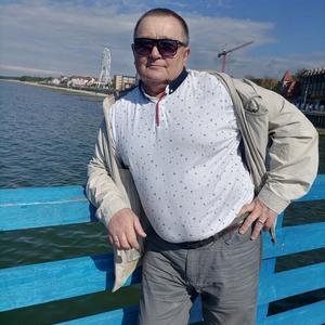 Парни в Калининграде: Сергей, 63 - ищет девушку из Калининграда