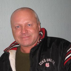 Олег, 64 года, Норильск