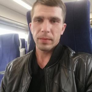 Владимир, 37 лет, Березовский