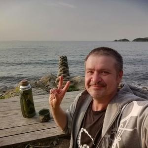 Руслан, 46 лет, Владивосток
