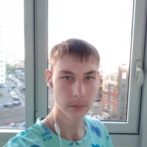 Илья, 21 год, Волгоград