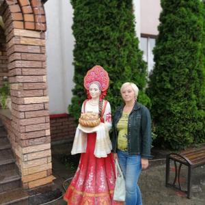 Девушки в Елабуге (Татарстан): Наталья, 55 - ищет парня из Елабуги (Татарстан)