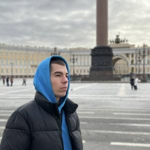 Паша, 22 года, Казань