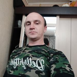 Парни в Томске: Антон, 42 - ищет девушку из Томска