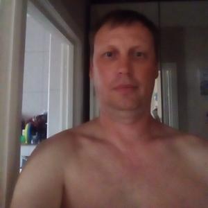 Андрей, 44 года, Рощино
