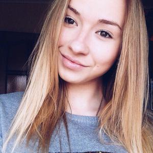 Девушки в Новосибирске: Аня, 26 - ищет парня из Новосибирска
