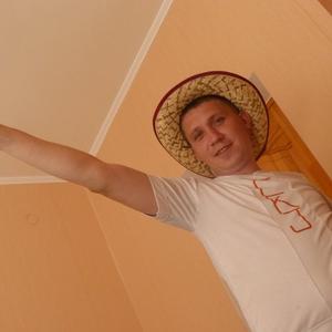 Парни в Петрозаводске: Сергей Прохоров, 38 - ищет девушку из Петрозаводска