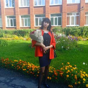 Девушки в Омске: Яна, 31 - ищет парня из Омска