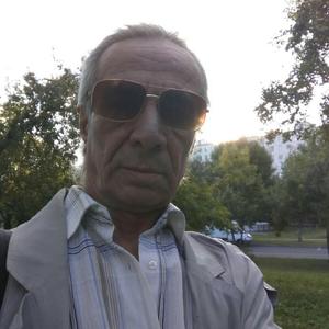 Александр, 67 лет, Москва