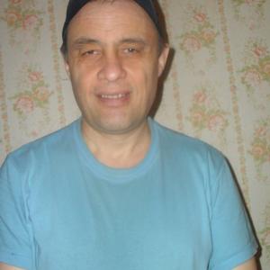 Парни в Казани (Татарстан): Ильсур, 53 - ищет девушку из Казани (Татарстан)