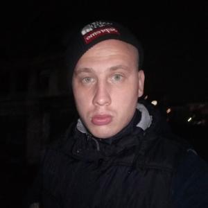 Парни в Новокузнецке: Илья, 29 - ищет девушку из Новокузнецка