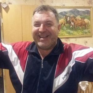Парни в Бердске: Ростислав, 56 - ищет девушку из Бердска