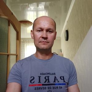 Валерий, 48 лет, Киров