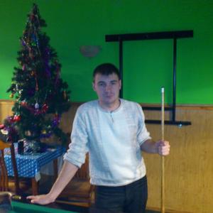 Парни в Новомосковске: Алексей Булавин, 37 - ищет девушку из Новомосковска