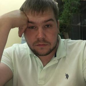 Максим , 31 год, Новочебоксарск
