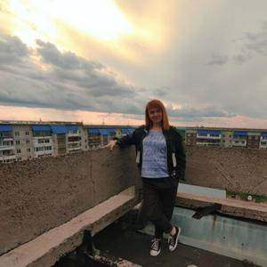Девушки в Томске: Александра, 37 - ищет парня из Томска