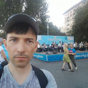 Кирилл, 47 лет, Волжский