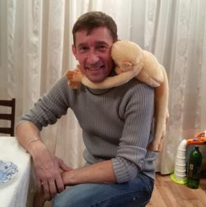 Павел, 49 лет, Астрахань