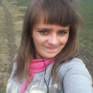 Девушки в Усолье-Сибирское: Наталья, 31 - ищет парня из Усолье-Сибирское