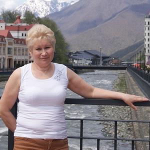 Татьяна, 65 лет, Казань