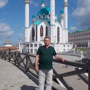 Парни в Магнитогорске: Геннадий, 68 - ищет девушку из Магнитогорска