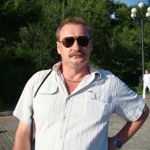 Василий, 60 лет, Хабаровск
