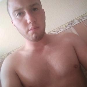 Ильяс, 22 года, Омск