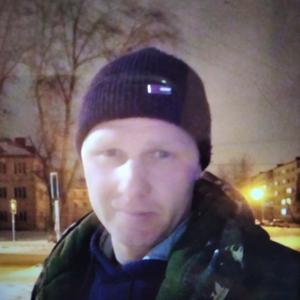 Парни в Ижевске: Александр, 36 - ищет девушку из Ижевска