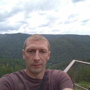 Парни в Томске: Алексей, 41 - ищет девушку из Томска