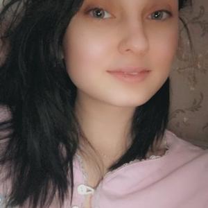 Девушки в Минусинске: Татьяна Дыбина, 24 - ищет парня из Минусинска