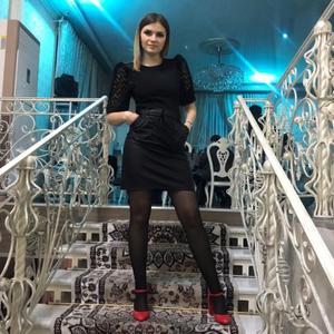Алина, 28 лет, Сургут