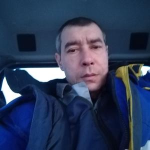 Парни в Владивостоке: Михаил, 37 - ищет девушку из Владивостока