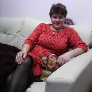 Девушки в Волгограде: Татьяна, 52 - ищет парня из Волгограда