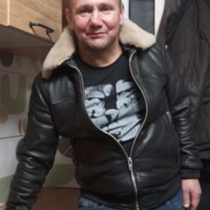 Парни в Калининграде: Константин, 49 - ищет девушку из Калининграда