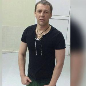 Илья, 46 лет, Тюмень