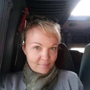 Девушки в Оренбурге: Ольга, 37 - ищет парня из Оренбурга
