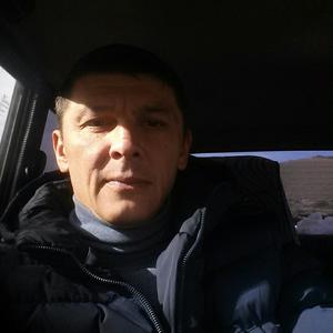 Рафаэль, 48 лет, Астрахань