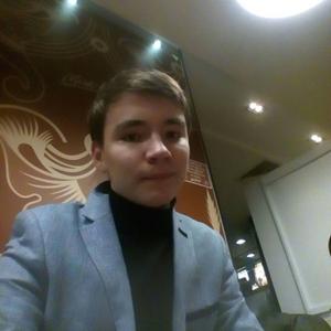 Парни в Казани (Татарстан): Руслан, 27 - ищет девушку из Казани (Татарстан)