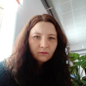 Девушки в Владивостоке: Марина, 33 - ищет парня из Владивостока