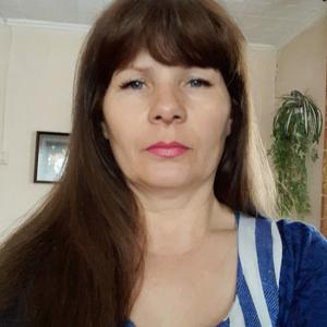 Оксана, 52 года, Зима