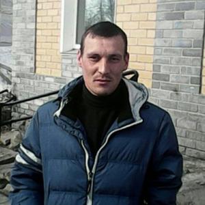 Парни в Омутнинске: Андрей, 33 - ищет девушку из Омутнинска