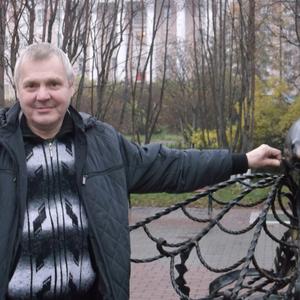 Александр, 67 лет, Мурманск